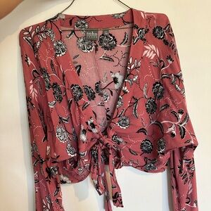 FRONT WRAP TOP